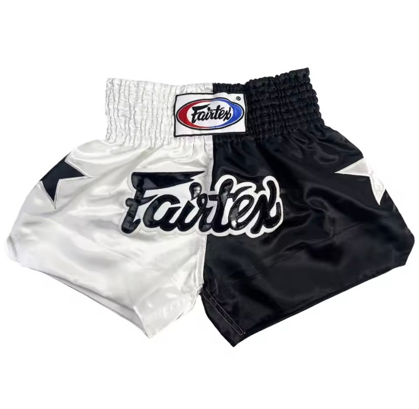 מכנסי איגרוף Fairtex שחור לבן