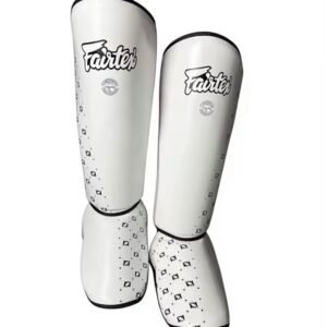 מגני רגליים פיירטקס Fairtex לבן